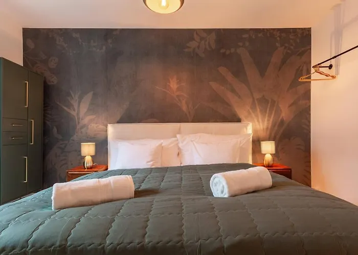 Velvet Suite 3 King Beds&Terrace Zürich HB