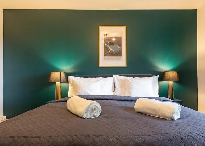 Apartment Velvet Suite 3 King Beds&Terrace Zürich HB *