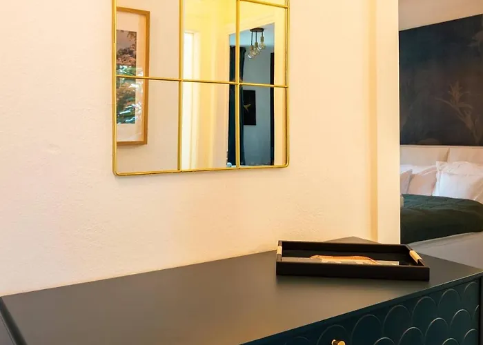 Velvet Suite 3 King Beds & Terrace Zuerich Hb 아파트 취리히